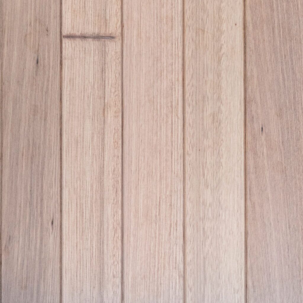 Whitewash Oil